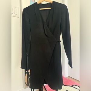 Babaton Classic-fit Crepe Wrap Dreaa